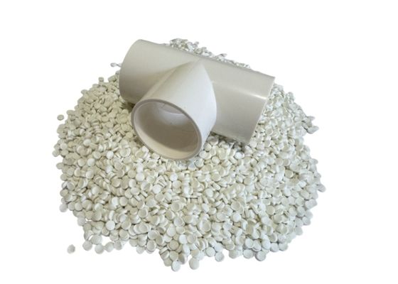 Material de pellets de cloreto de polivinil para perfis de injecção de grânulos de plástico branco de PVC