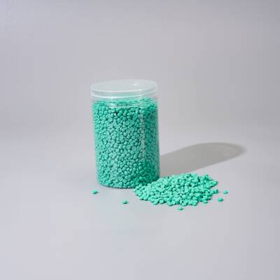 Compostos de PVC virgem à base de PVC rígido Produção de conexões de PVC rígido e válvulas de esfera