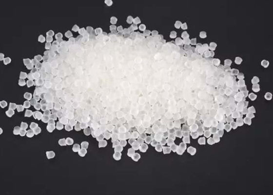Grânulo compostos macios do PVC para fazer o fio do Pvc e o material do cabo